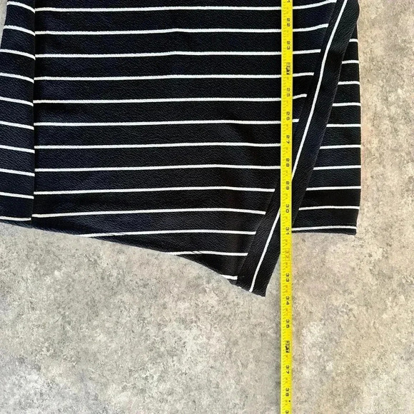 FREE💕 with purchase Woman’s sleeveless dress Seduction, black/white stripe, - Picture 14 of 16